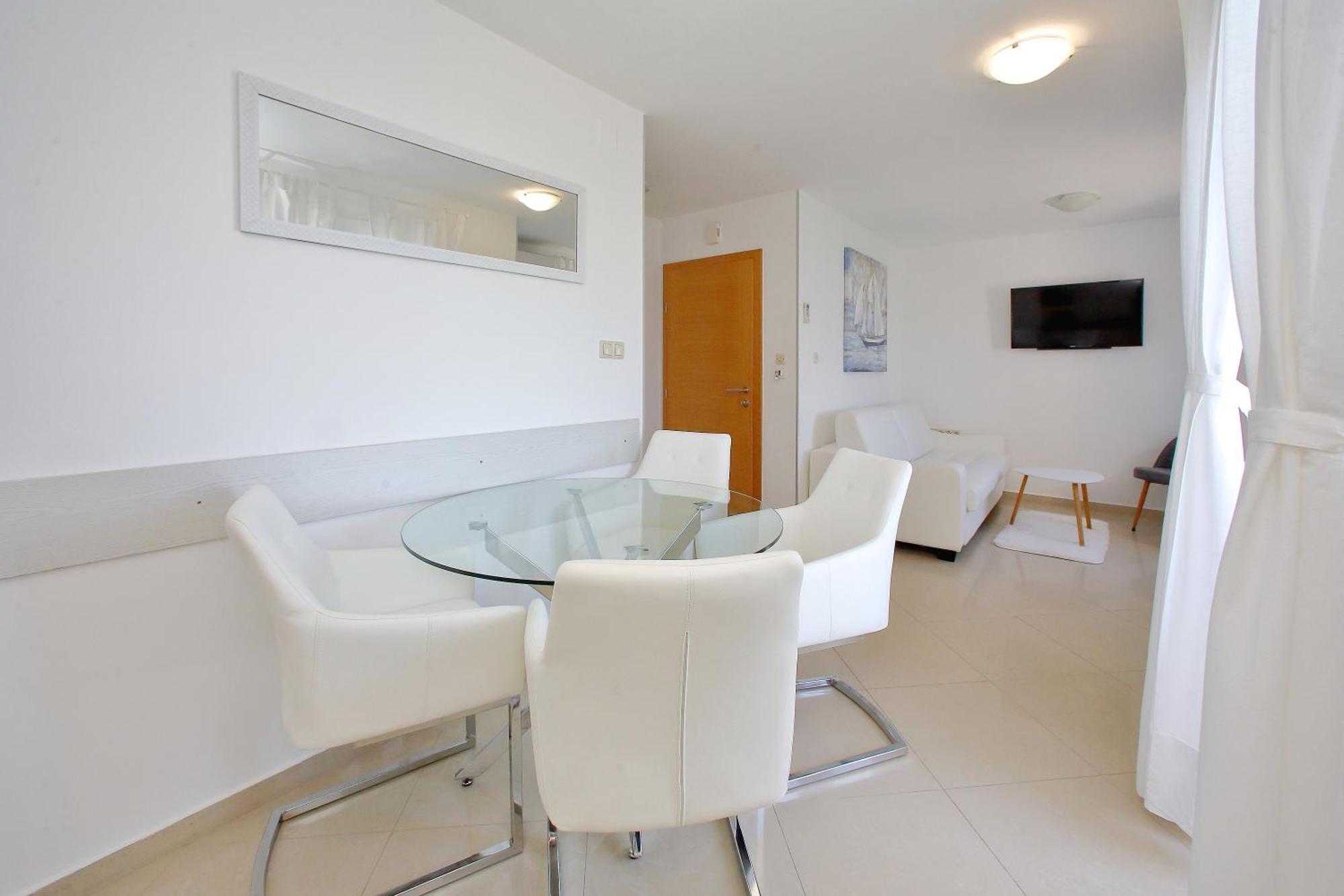 Apartments Nina Бибинье Экстерьер фото